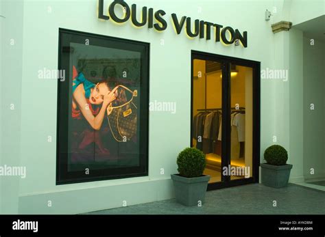 louis vuitton belgië|LOUIS VUITTON .